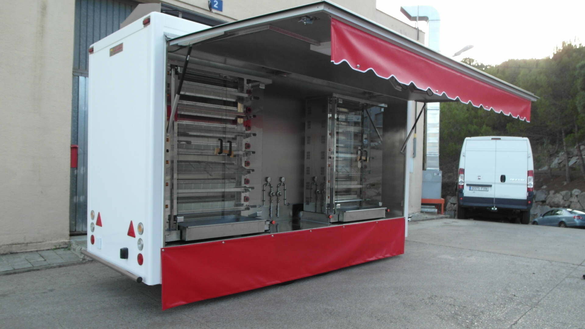 Fabrication de Remorques Magasin Alimentaire sur Mesure – Qualité et Prix Imbattables !