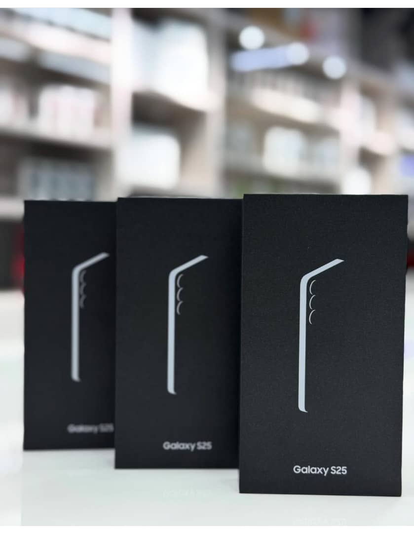 iPhone 16, iPhone 16 Pro, iPhone 16 Pro Max, Samsung Galaxy S25 Ultra, Samsung S25, iPhone 15, iPhone 15 Pro, iPhone 14, iPhone 14 Pro, Samsung S24, Sony PS5 et autres