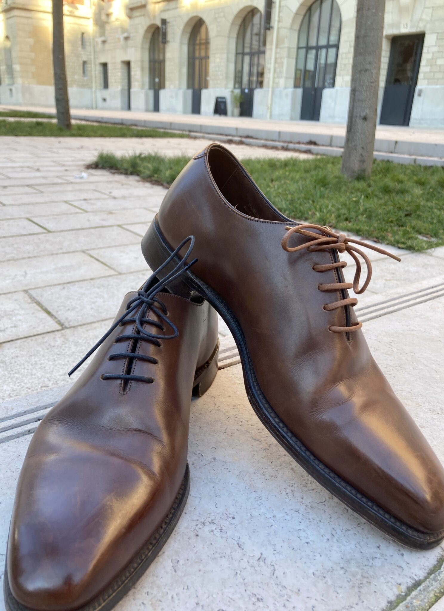 Lot de 79 Boites de lacets ( 0.25 cts / pcs )